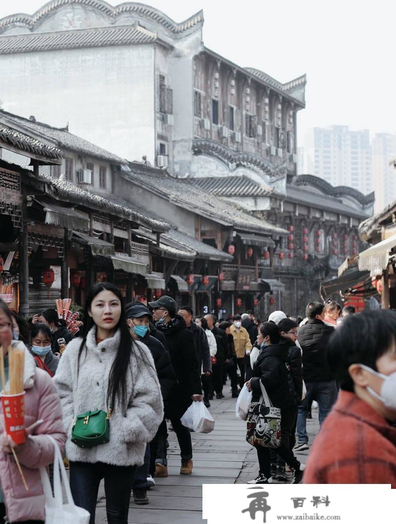 成都周边游｜新年登高爬长城，洛带古镇寻找年味