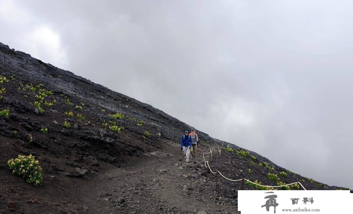 日本富士山旅游攻略，富士山必游景点介绍，赏樱花更佳时间