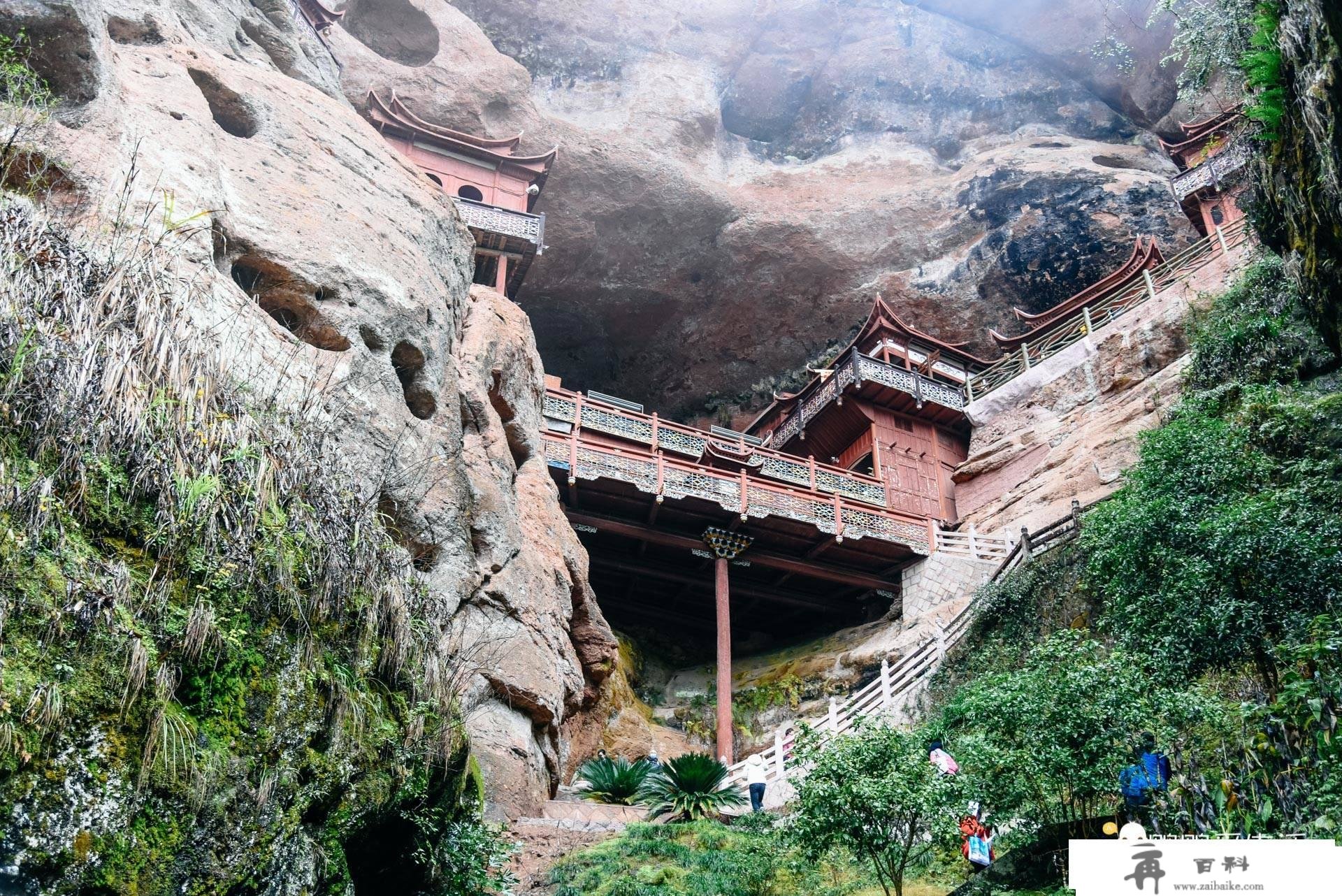 福建泰宁甘露寺：仅用一根柱子支持，佛祖前供不雅音千年香火不停！