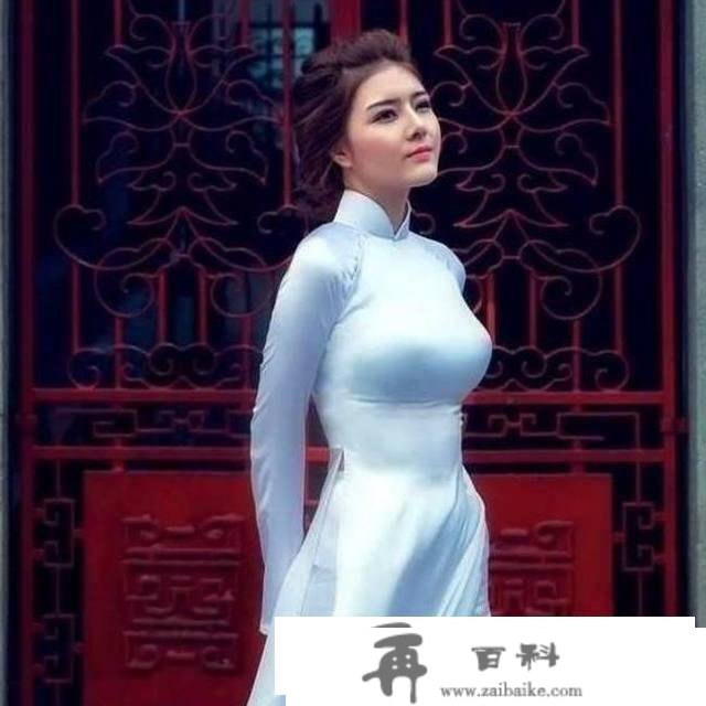 越南美女主动搭讪小伙，得知身份后却纷繁分开，暗示不喜好中国人