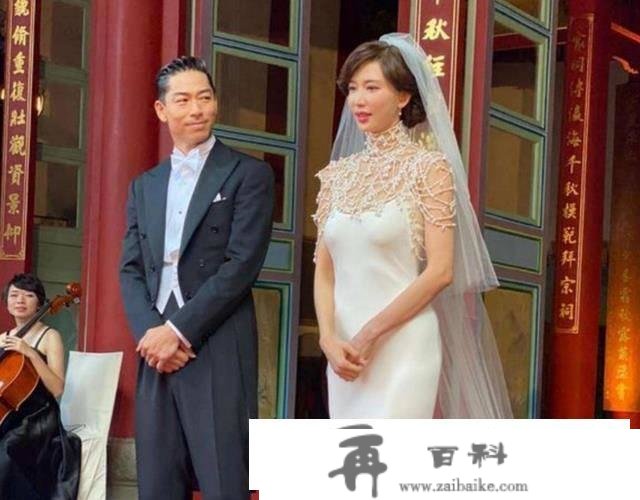 47岁林志玲官宣晋级当妈！晒婴儿握手照，嫁给日本老公两年末圆满