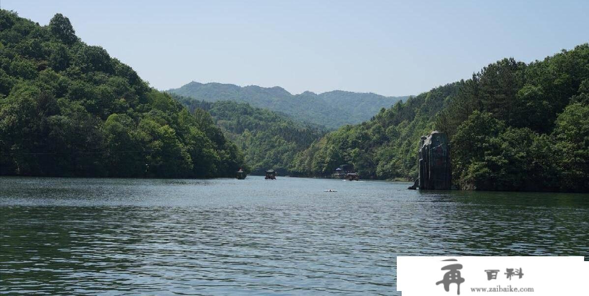 武汉周边一日游去哪里？木兰天池很美，山清水秀，湖光山色