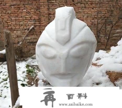 “雪人”也要分品级？萨摩VS奥特曼，看到小猪佩奇：你怎么还在色？