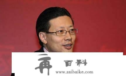 从数学天才到华尔街金融巨之，今成就不亚于马云，堪称李嘉诚第二