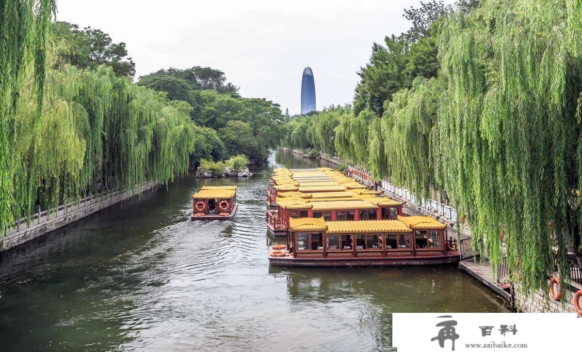 跟着诗歌去远方（14）看全国第一泉趵突泉的美景