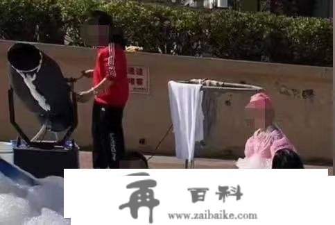 网传云南曲靖一男童在温泉酒店触电身亡 相关部分：已暂停营业，正在查询拜访