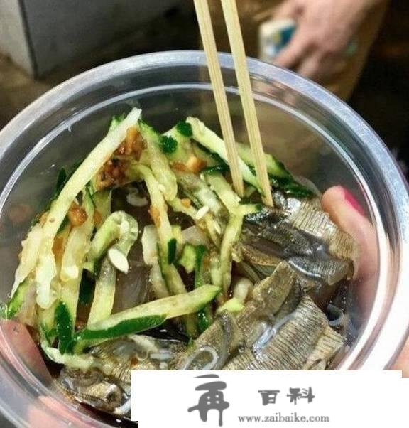 厦门那奇葩小吃：入口弹牙但有特殊的味道 厦门人实的能够承受吗