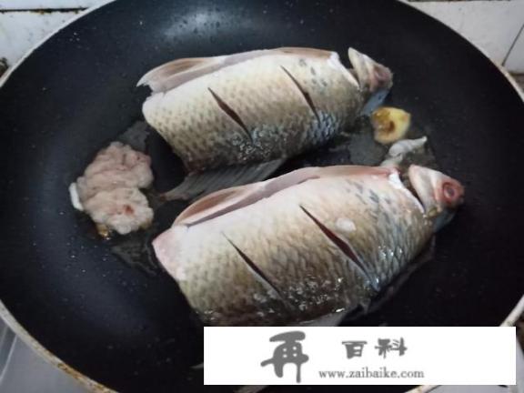 粉葛搭配什么食材煲汤？