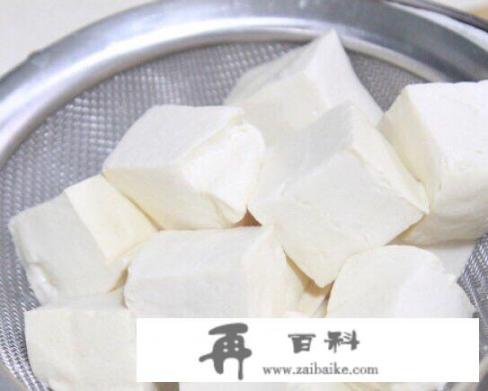 豆腐炖白菜怎么做？