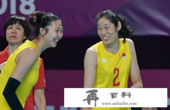 中国队获得亚运会小组赛第一名，乐开花的朱婷率领球队向球迷鞠躬致谢，你怎么看