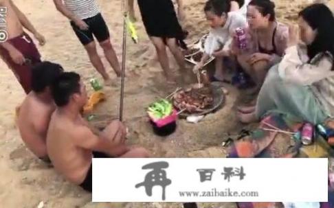 如何看待三亚两“膀爷”酒后搭讪四川女游客不成竟向游客食物扔沙子，最终被行拘这件事