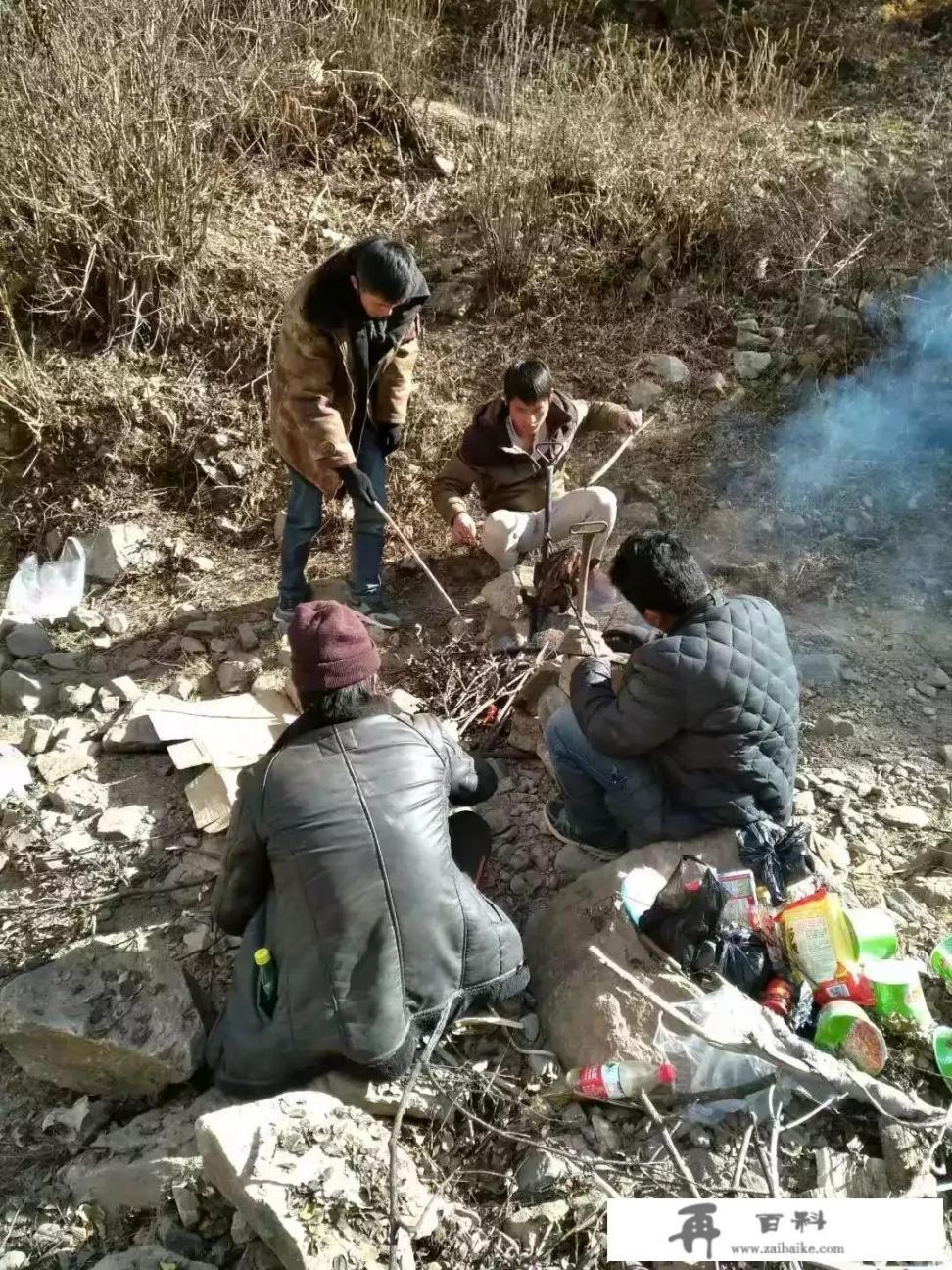 除了狼人杀还有什么桌游适合5～6个朋友聚会玩_有没有可以随地大小便的模拟器？有哪些推荐