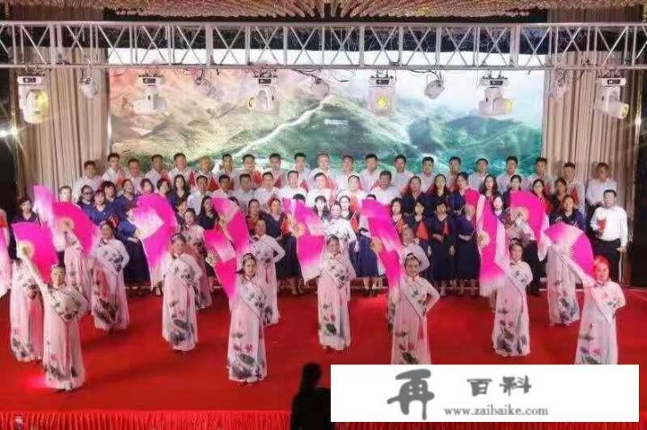 交谊舞放什么舞曲是最佳选择？有何推荐_有哪些好听的女声歌曲推荐