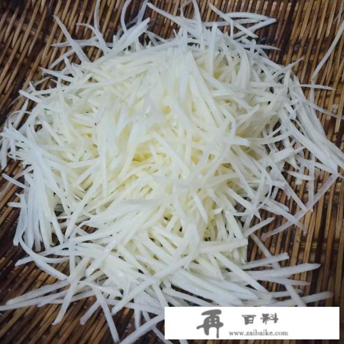 凉拌土豆丝、热炒土豆丝，你最喜欢食用哪种？分享其做法