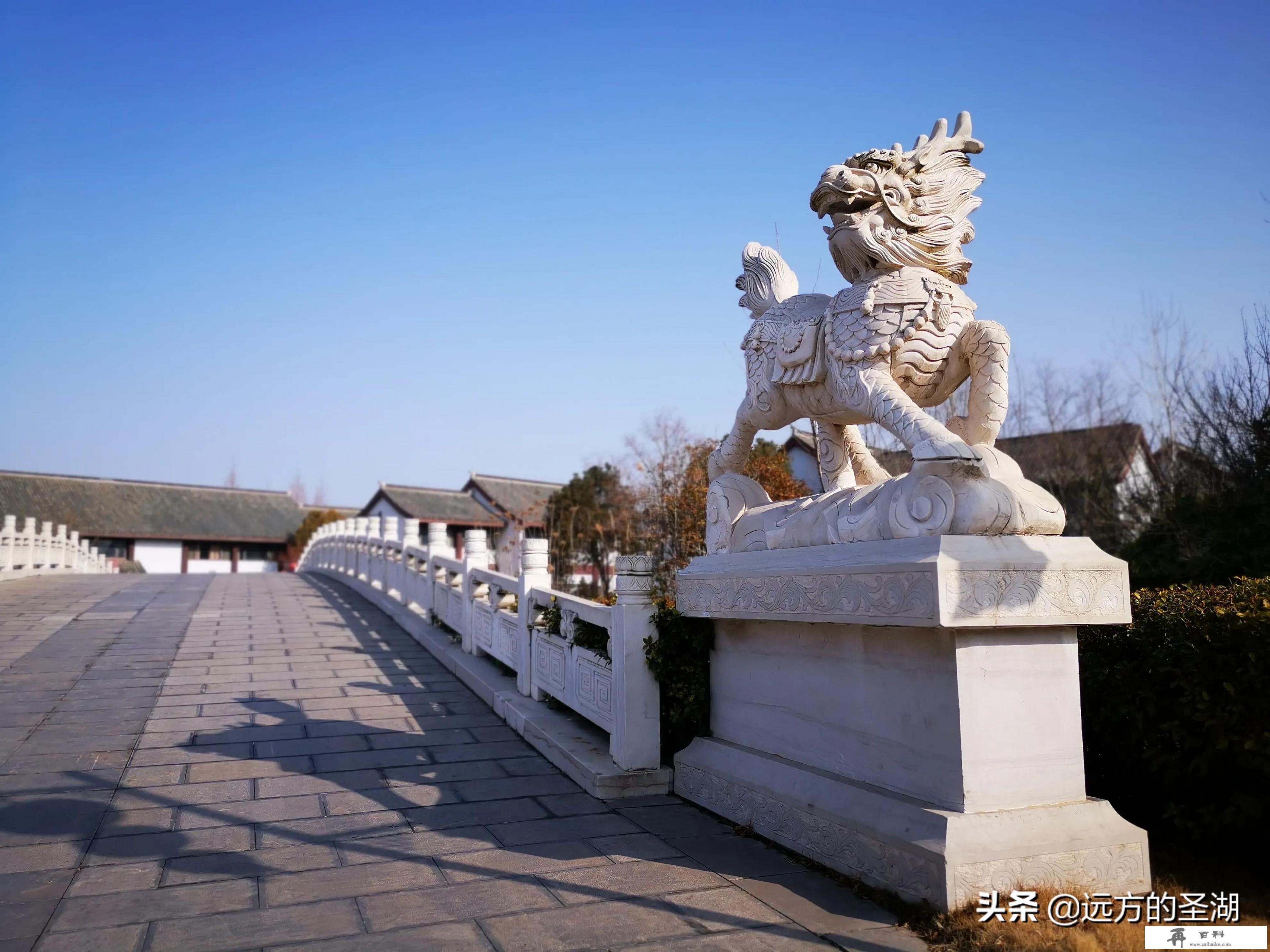 开车自驾游去，如果想在车上烧热水做饭，都需要配备什么设备？