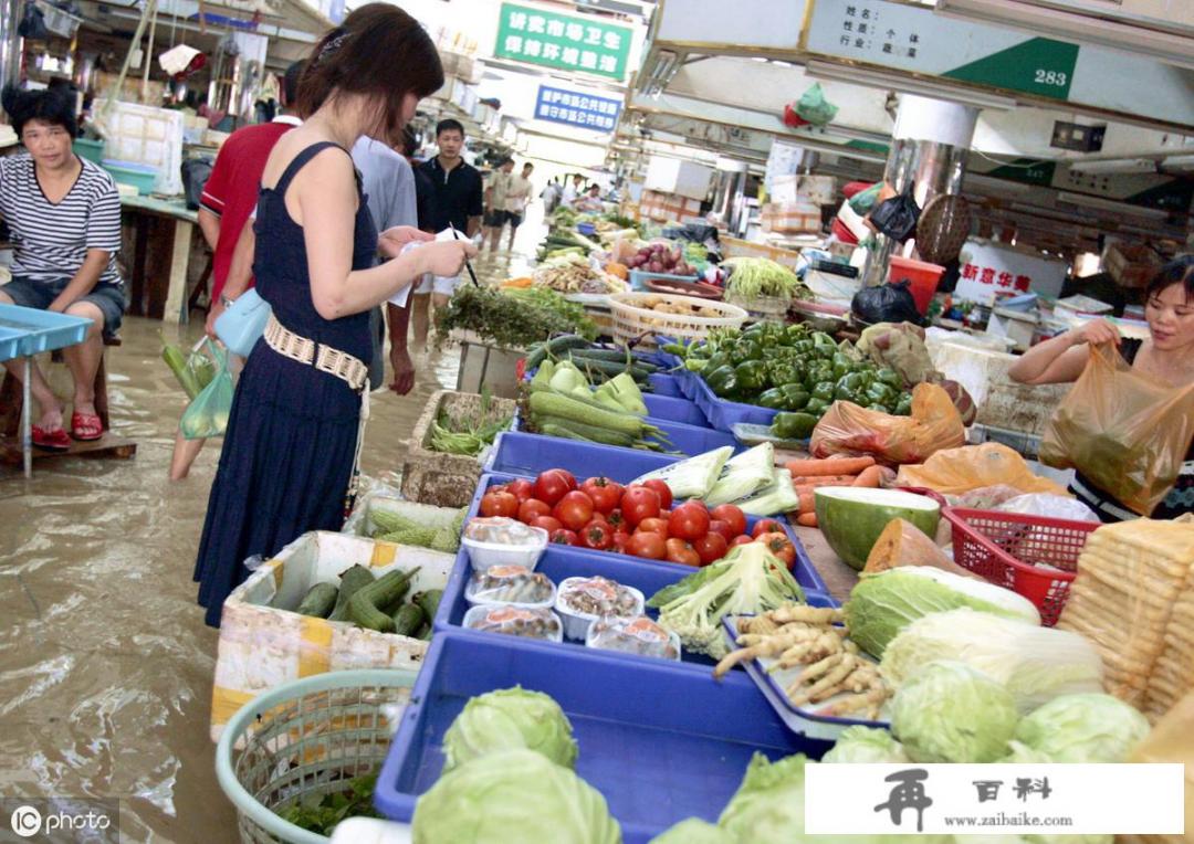 我旅游，对各种景点无感，喜欢逛当地菜市场，吃脏摊儿，各种闲逛，怎样看待这种旅游？