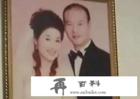 许某的前妻是不是庆幸和他离婚了？有没有感到后怕？