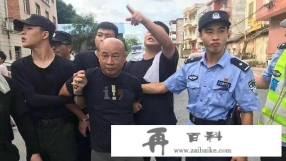 江西连杀3人嫌犯曾春亮，在被捕时为何还能笑着说话？