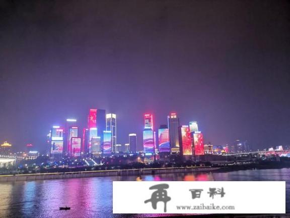 心情不好，想出去旅行，有没有谁知道有什么好看的景色