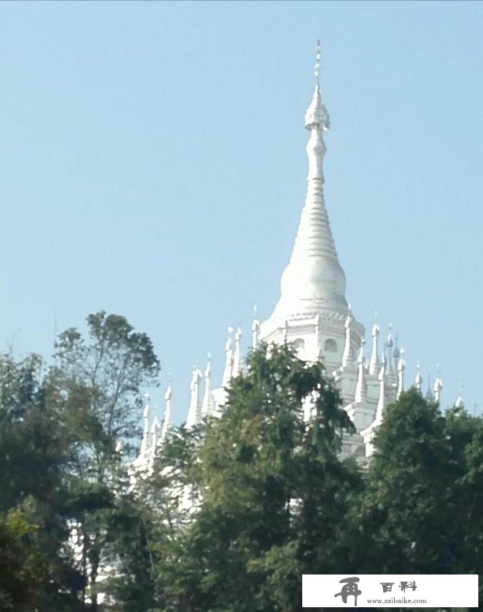 去云南芒市旅游，哪个地方有好吃的好玩的？