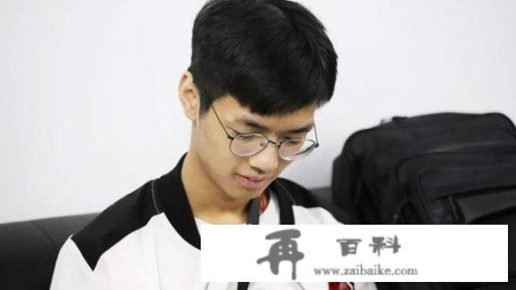 TOP球皇韩服被喷“IG夺冠靠韩援，Solo，LPL GG”，如何才能杜绝这种说法？