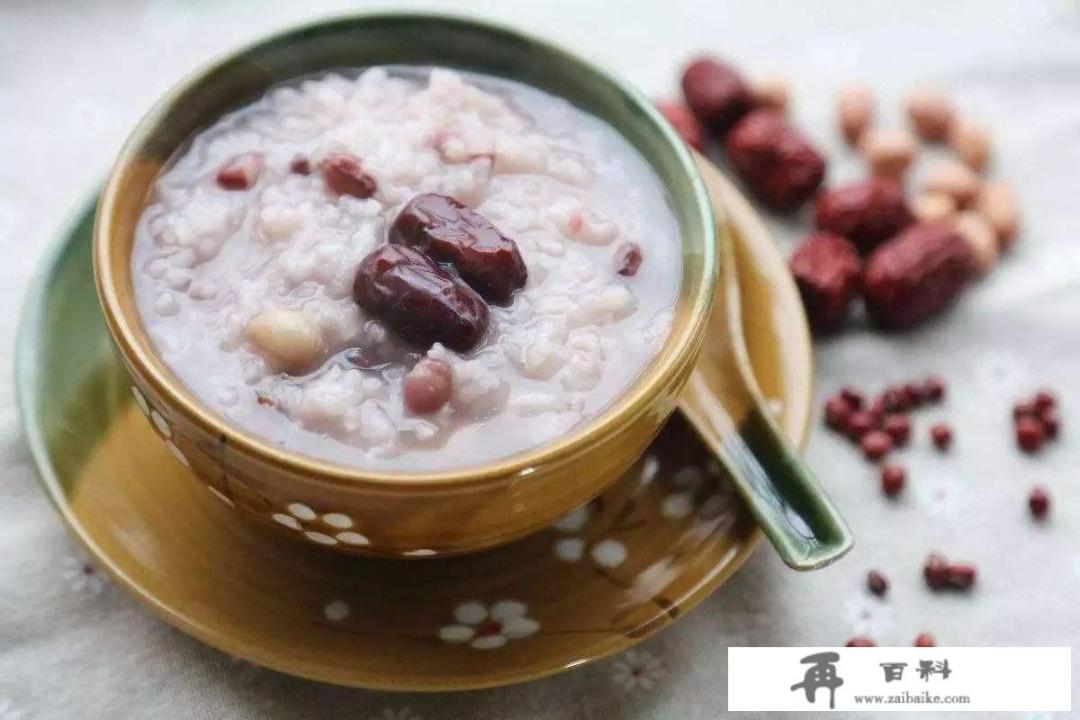1岁半宝宝一天饮食安排到底是怎样的？宝宝发育很慢，如何喂？