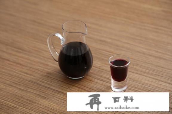 桑葚泡酒什么作用？